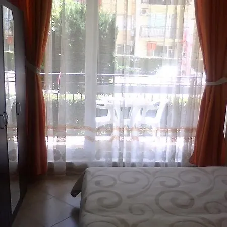 Sunset Beach 4 Studio Apartament *