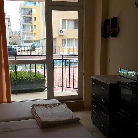 Sunset Beach 4 Studio Apartament Sunny Beach
